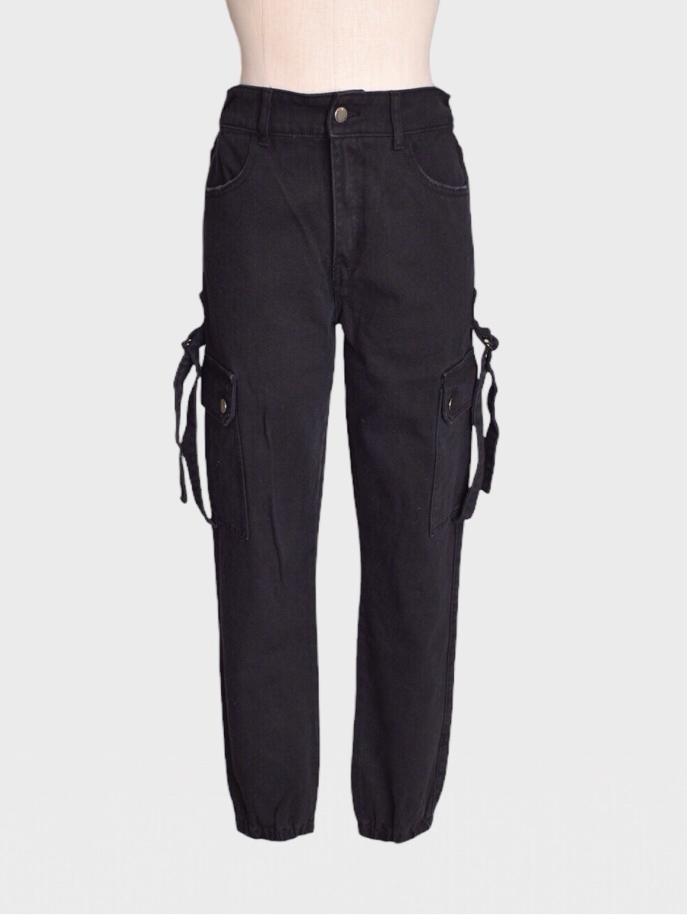 NWT Forever 21 Black Cargo Jogger Jeans